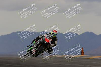 media/Jan-15-2023-SoCal Trackdays (Sun) [[c1237a034a]]/Turn 9 (2pm)/